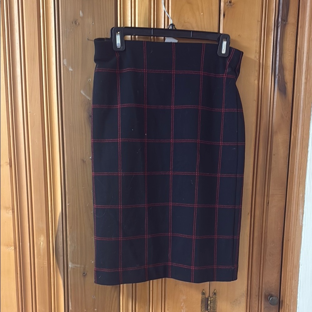 Ann Taylor Black and Red Pencil Skirt Knee-Length Work